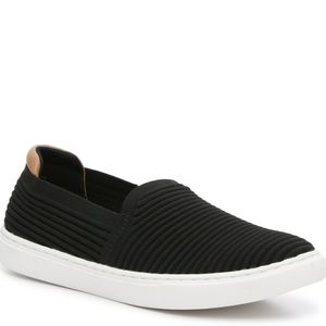 KELLY & KATIE Ellina Mesh Slip On Sneakers*